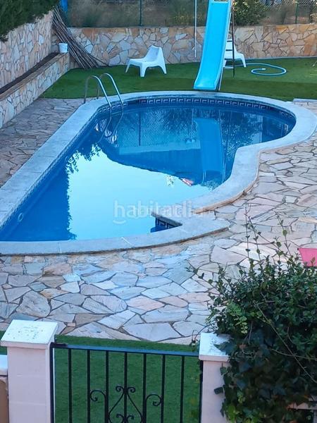 Foto f2f8670c-0dd3-4f67-a007-31980274385b. Casa con piscina in Can Massuet del Far Dosrius