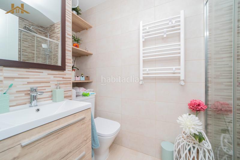 Foto 32f26aee-9612-407f-bbf0-60878a3fb1fd. Piso ático en venta en calle ancha en Valdepelayo-Montepinos-Arroyo Culebro Leganés