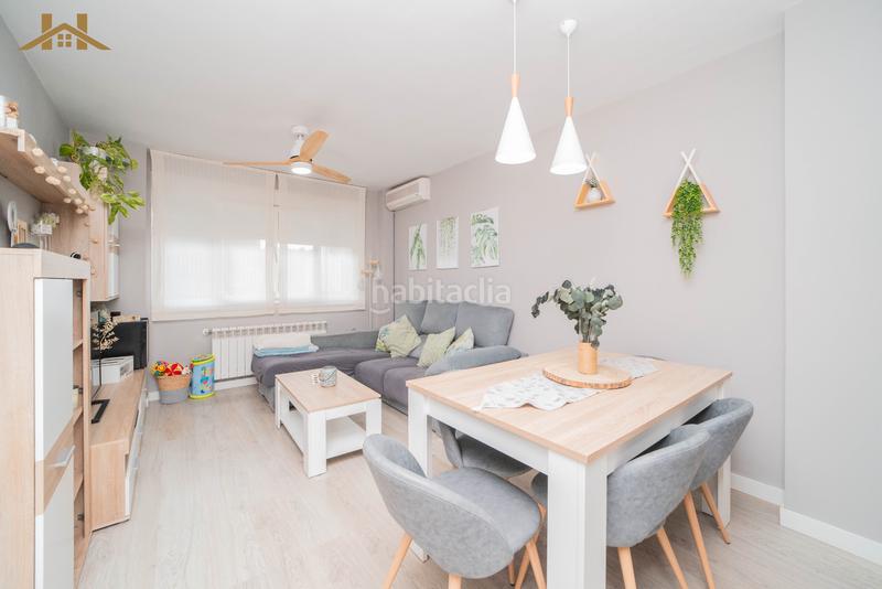 Foto f49d4d38-7781-4860-a6d5-b9f6f7364f9d. Piso ático en venta en calle ancha en Valdepelayo-Montepinos-Arroyo Culebro Leganés
