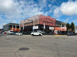 Local Comercial a Calle las Fábricas