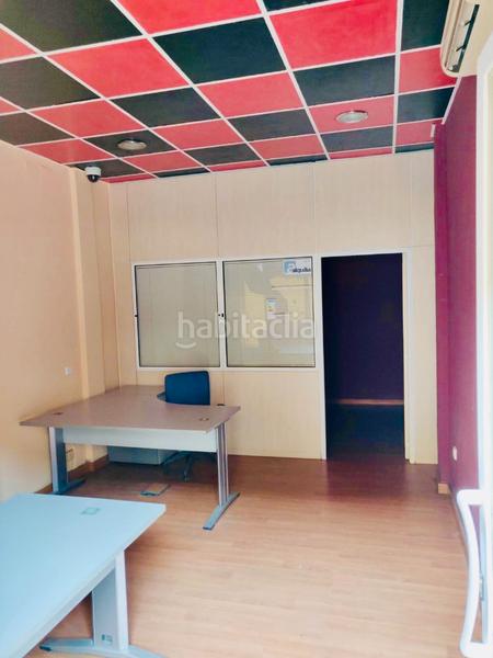 Foto ad92fc71-96a2-41a3-ab5c-69a8f3b8cb3b. Locale commerciale in Descubridores-Escritores Leganés