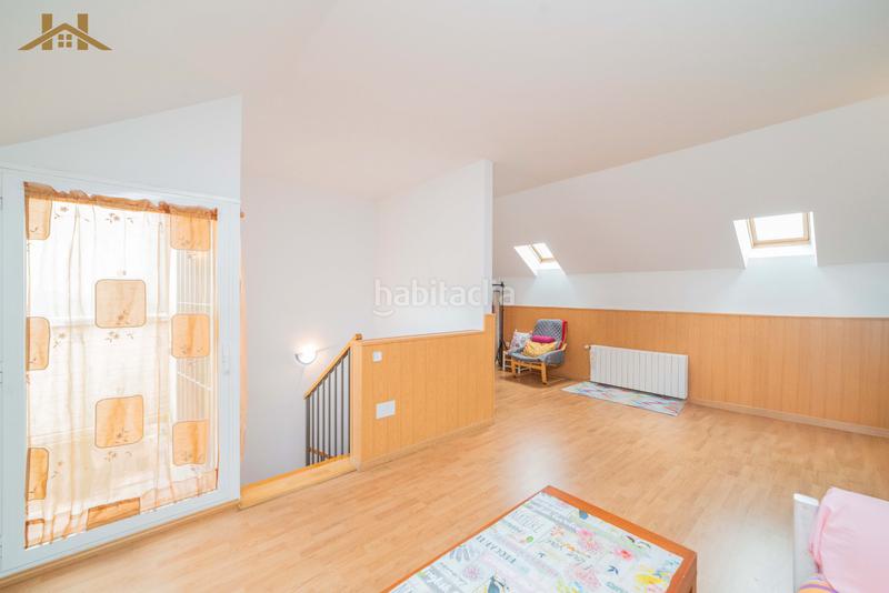 Foto 7b2e91d2-6221-4b81-880f-4f869eb4e227. Reihenhaus mit heizung parking in La Fortuna Leganés