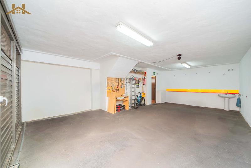 Foto 971dbbdc-5500-4745-9527-ed92d63d7498. Reihenhaus mit heizung parking in La Fortuna Leganés