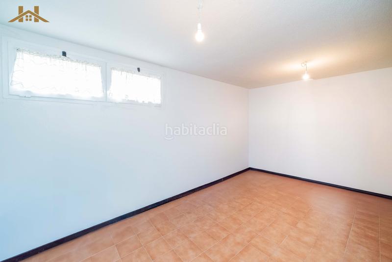 Foto 9747702b-0852-43fe-91ba-c6dc03ce2984. Reihenhaus mit heizung parking in La Fortuna Leganés