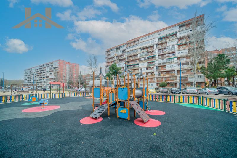Foto bd2814a7-7e34-4a53-a40f-42290e0f8431. Appartamento in Zarzaquemada Leganés