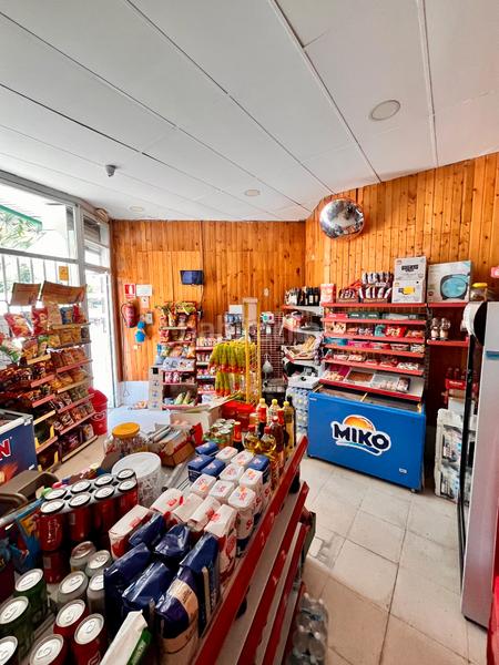 Foto f33aa90d-dfae-43ea-9203-f5c4797883ff. Local comercial local en venta en calle de indalecio prieto en Leganés