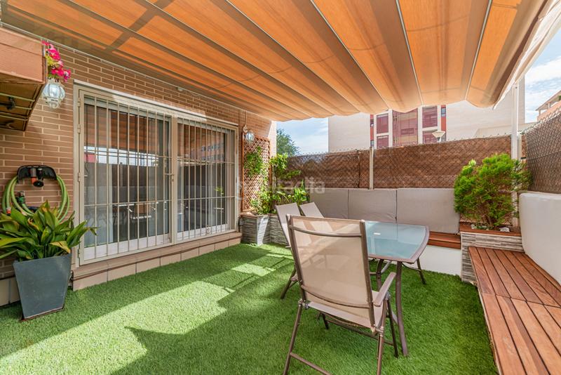 Foto 0ee366a0-69ac-4562-bfae-6092beb9f997. Appartamento con piscina in Urbanizaciones Rivas - Vaciamadrid