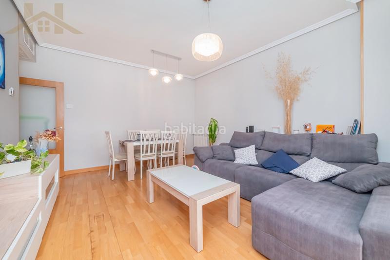 Foto eda26585-981a-40a3-9b35-6886daf29407. Appartamento con piscina in Urbanizaciones Rivas - Vaciamadrid