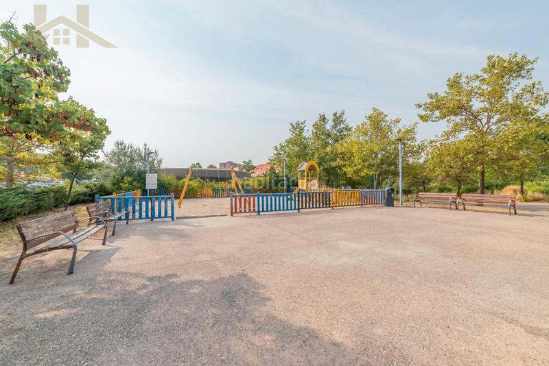 Foto 590196b6-b97a-48e4-8440-9e1984f7759d. Chalet con riscaldamento in Centro Rivas - Vaciamadrid