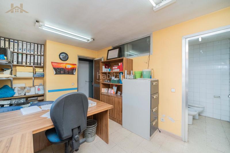 Foto 2238f2ed-6bbc-4629-8beb-649af4a4bb24. Locale commerciale in Valdepelayo-Montepinos-Arroyo Culebro Leganés