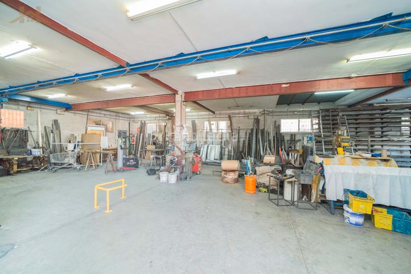 Foto 733ed3e6-a8b9-4ef5-ba26-8a67355be264. Locale commerciale in Valdepelayo-Montepinos-Arroyo Culebro Leganés