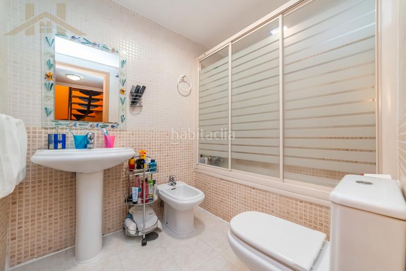 Foto a5762ae8-8460-40d0-a458-4006a054610c. Xalet amb calefacció piscina a La Fortuna Leganés