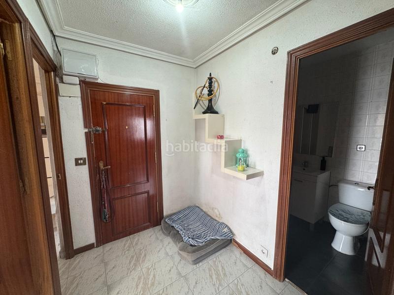 Foto a65293c4-f2f8-46ce-8c16-23bbab376668. Piso  en venta en calle de san amado en La Fortuna Leganés