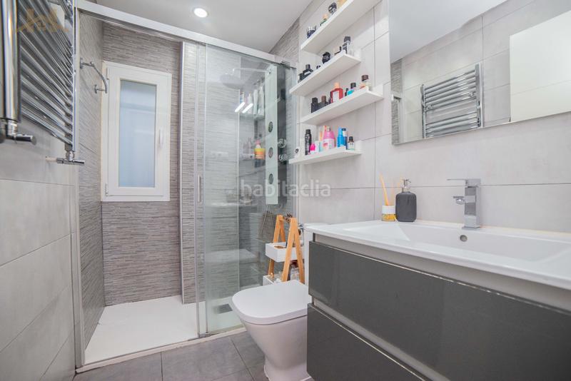 Foto f9dd69bc-bb1f-4b0d-b569-a54dcfed4c05. Appartement dans calle de las alpujarras 2 dans Zarzaquemada Leganés