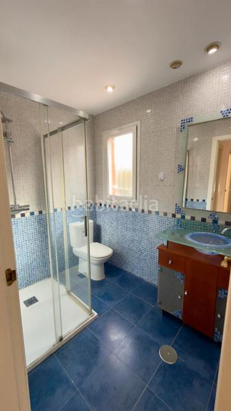 Foto 586d35ee-40ab-455c-b921-a570126bda09. Chalet mit heizung parking pool in Casco Histórico Rivas - Vaciamadrid