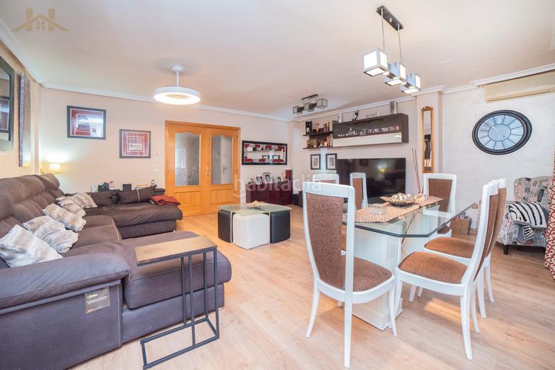 Foto 23d4c4bc-f770-496f-a58c-658ab4bc1401. Chalet mit heizung parking in Casco Histórico Rivas - Vaciamadrid