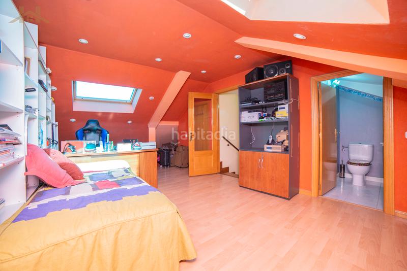 Foto 9f4026a7-8836-458d-9727-fdd8189d3b5a. Chalet mit heizung parking in Casco Histórico Rivas - Vaciamadrid