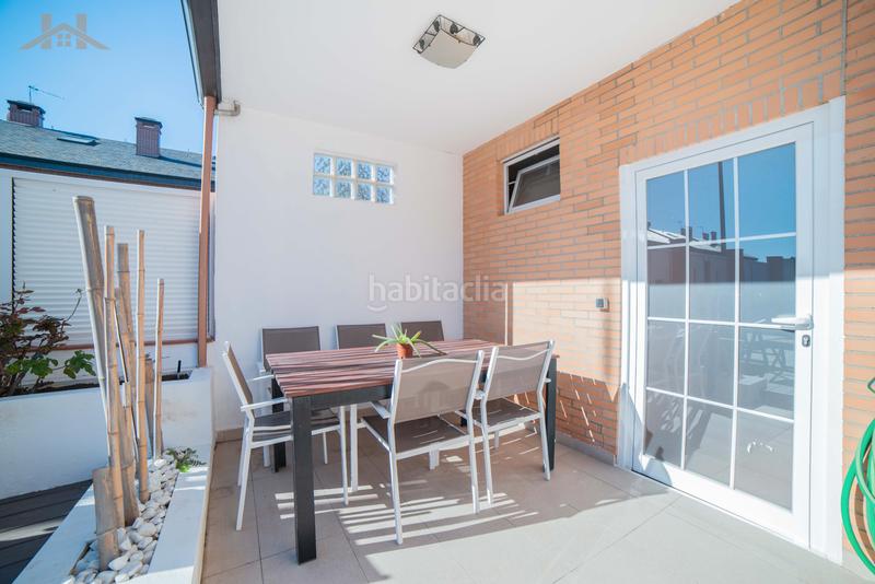 Foto 5521b245-517a-4d9c-add1-9c4fdc4ab6a8. Chalet con riscaldamento piscina in Urbanizaciones Rivas - Vaciamadrid