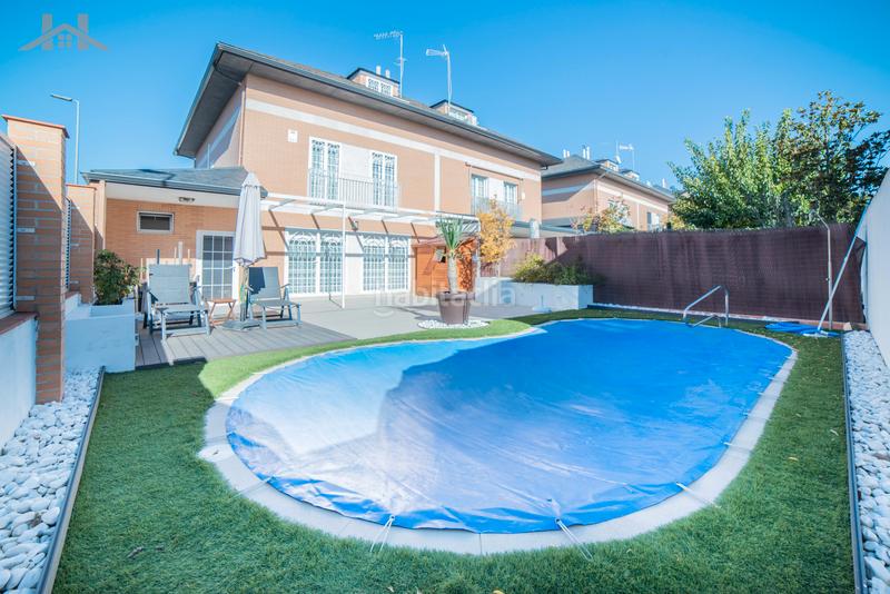 Foto f4e12742-5b81-4cbd-bf21-632adcbe8952. Chalet con riscaldamento piscina in Urbanizaciones Rivas - Vaciamadrid