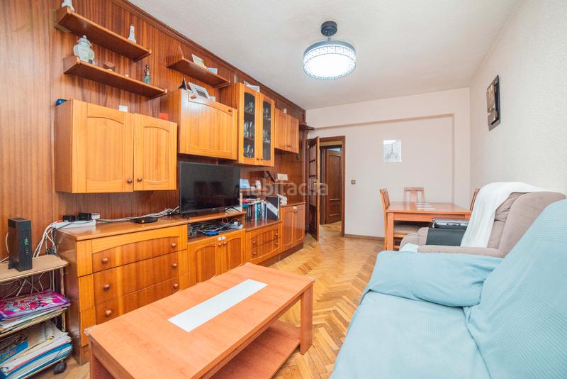 Foto 0af0ba6f-55fa-4243-bd50-351eb91e96cb. Piso  en venta en calle de covadonga en Vírgenes Leganés