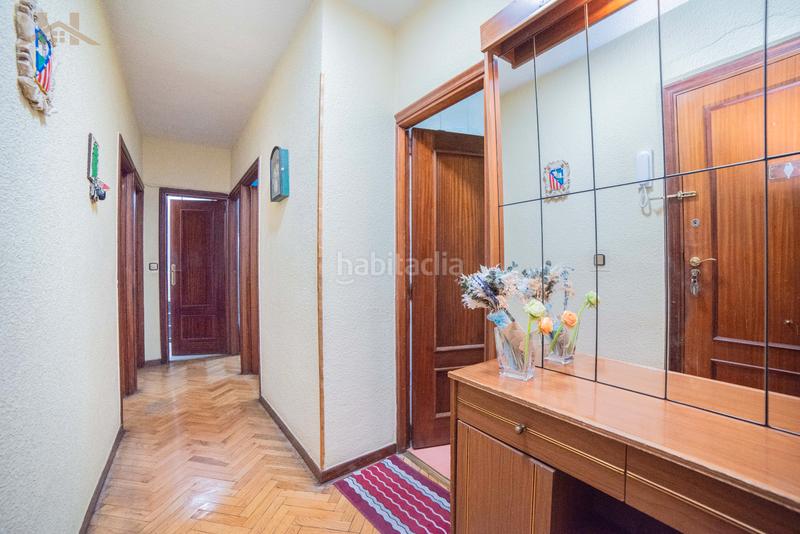 Foto 70948eb5-1ad1-4b6a-b3b6-a4f18f1cfeff. Piso  en venta en calle de covadonga en Vírgenes Leganés