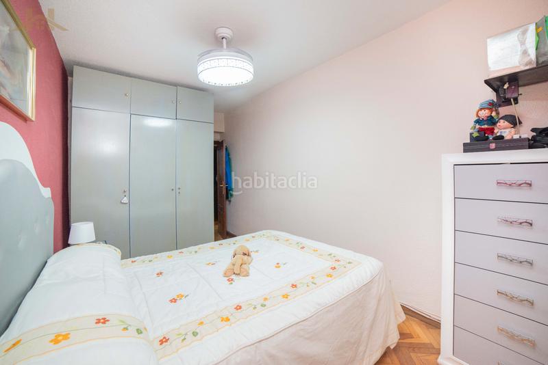 Foto fcf86d0d-c1e8-42ec-8d52-ad1e0f220610. Piso  en venta en calle de covadonga en Vírgenes Leganés