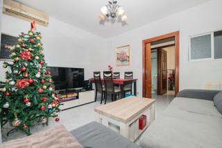 Pis  Calle de hernán cortés. Piso en venta en calle de hernán cortés