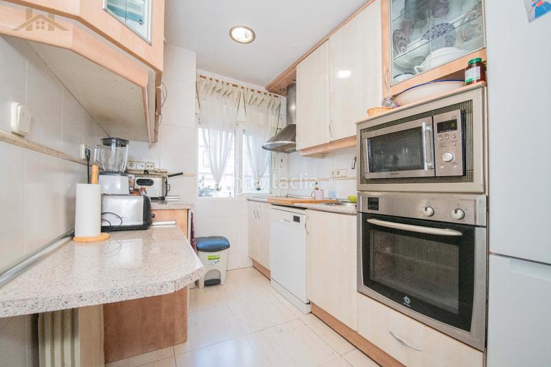 Foto df755a1e-1f06-4b92-a855-bf067421c508. Flat in calle de la alcarria 4 in Zarzaquemada Leganés