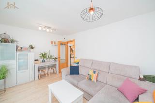 Flat  Calle río segura. Piso en venta en calle río segura