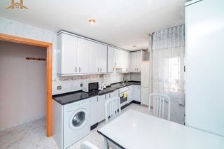 Etagenwohnung  Calle de la sagra 49. Piso en venta en calle de la sagra, 49