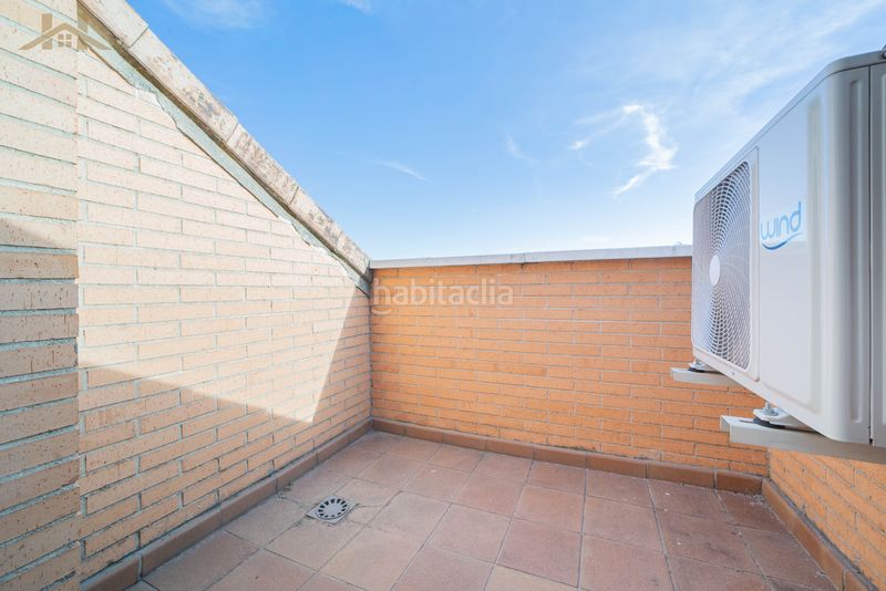 Foto a4798448-b150-41bd-bfb7-53584d42e278. Casa aparellada amb calefacció aparcament piscina a Leganés