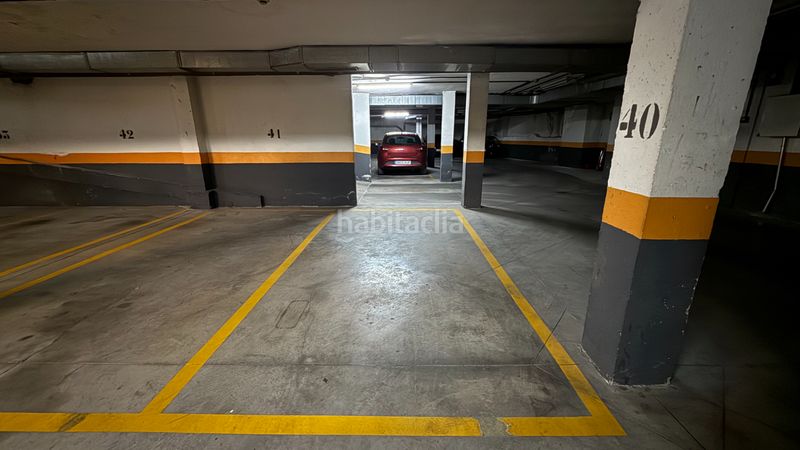 Foto ca540bfe-8320-44a4-b35f-c2ae106ee181. Aparcament cotxe a La Fortuna Leganés