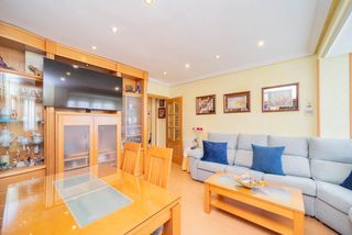 Pis a Vírgenes. Piso en venta en calle de nuestra señora de la almudena