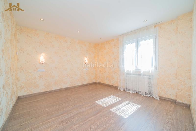 Foto eae95e85-dd76-4554-890d-1ef7f1ee0535. Flat with fireplace heating pool in Los Valles Collado Villalba