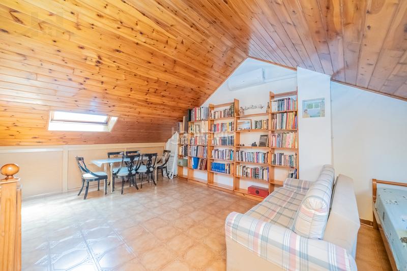 Foto e05358bd-eab5-4bc8-b618-e74444142500. Maison jumelée avec chauffage parking piscine dans Villalba Pueblo Collado Villalba