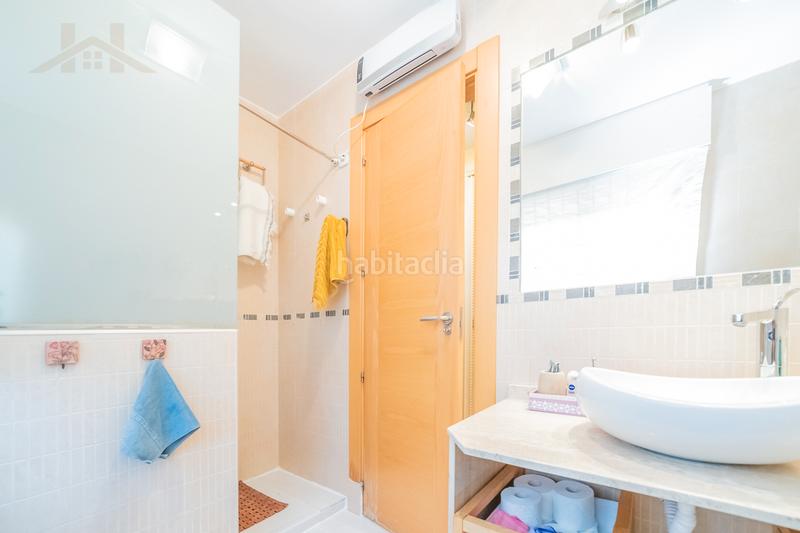 Foto e4b7a721-1f1d-4f98-99fb-9e659c6a2184. Maison jumelée avec chauffage parking piscine dans Villalba Pueblo Collado Villalba