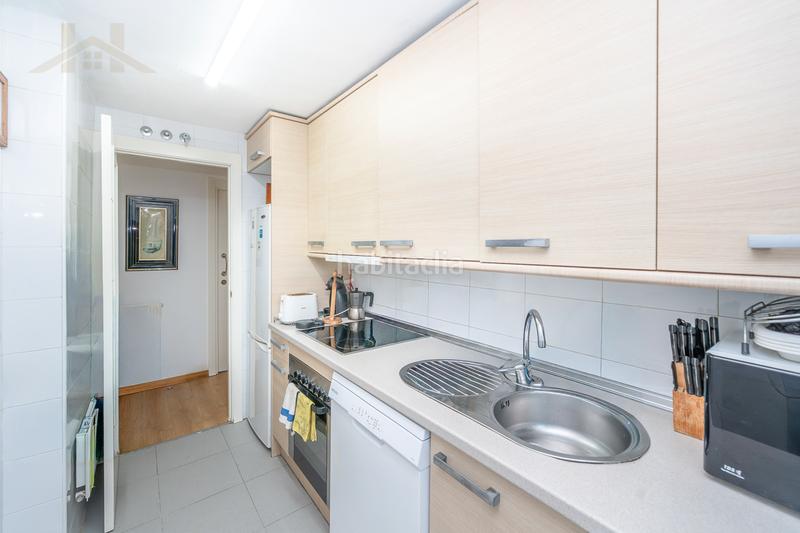 Foto 9cc4f7fb-0dfb-400f-a719-2468752fd108. Flat with heating parking in Parque de la Coruña-Las Suertes Collado Villalba