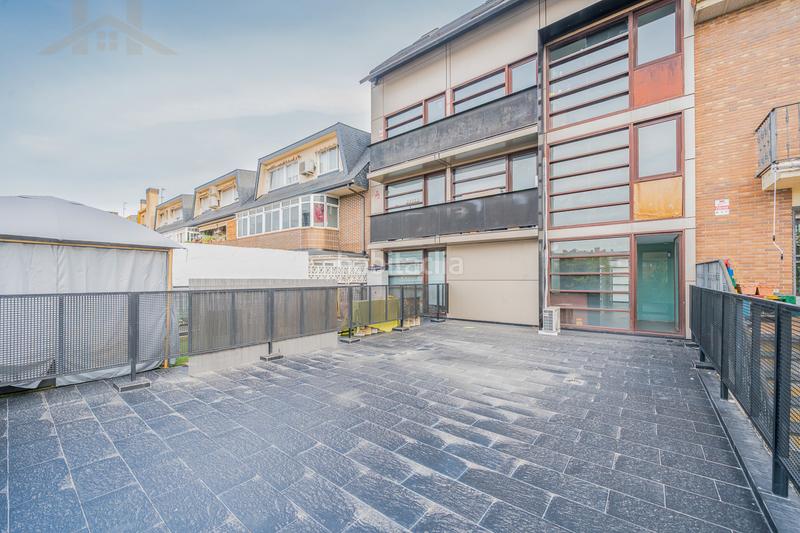 Foto 7938b404-c7ad-4c99-9457-2b46d285770e. Zweistöckige wohnung mit heizung in Villalba Estación Collado Villalba