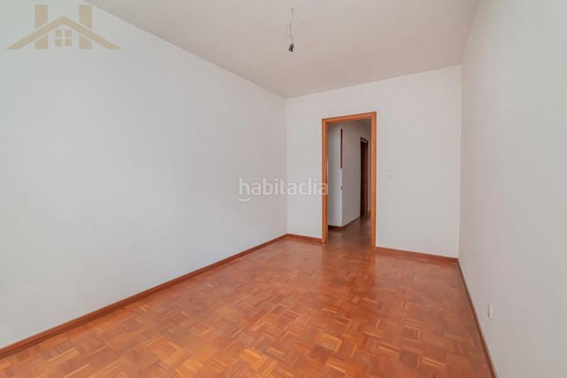 Foto dad9b6bd-6a93-4f36-a16b-071a00e5105c. Flat with heating in Villalba Estación Collado Villalba