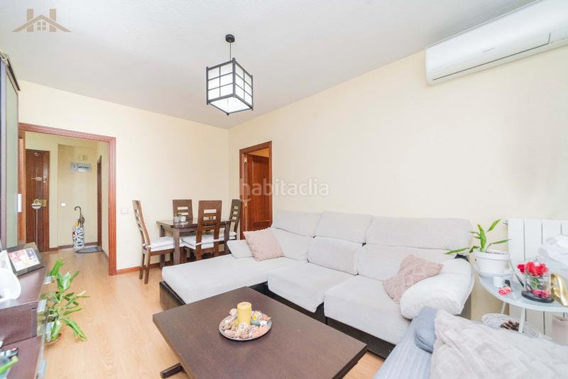 Foto a3a07b40-24d3-4a55-a028-5a4365ecd022. Appartamento con parcheggio in Villayuventus-Renfe Parla