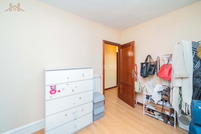 Foto 59bdbbc8-31f5-46c6-8b22-7f0929d72724. Etagenwohnung mit parking in Villayuventus-Renfe Parla