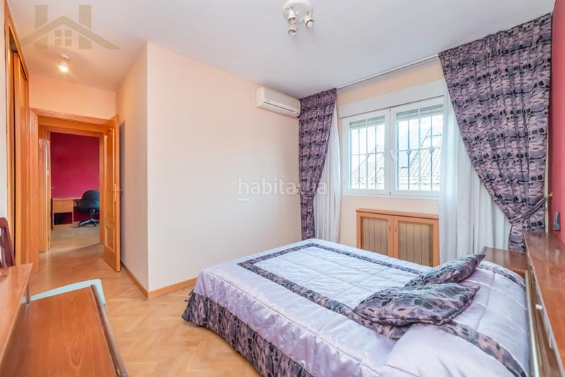 Foto 9c326a40-07a1-4131-a8e3-5187d2d50476. Chalet mit heizung parking in Pintores-Ferial Parla