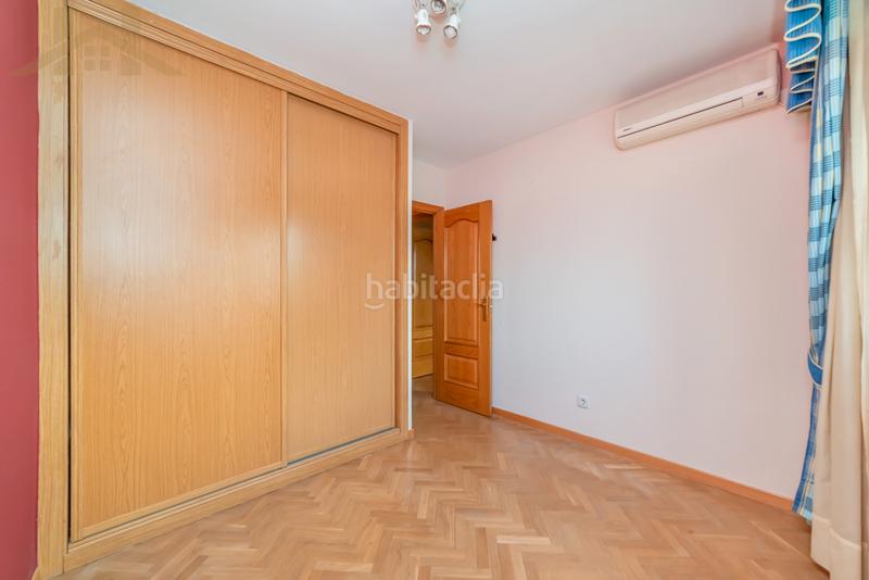 Foto ed5d6851-d42b-4528-a011-c169451080f7. Chalet en Pintores-Ferial Parla