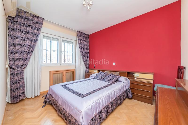 Foto acc0e7a3-a505-464f-88b3-1c478b884e10. Chalet con riscaldamento parcheggio in Pintores-Ferial Parla