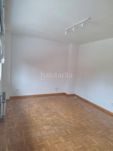 Foto fa892dfa-7581-4ad9-9569-db220c0dce3f. Location appartement avec chauffage parking piscine dans Collado Villalba