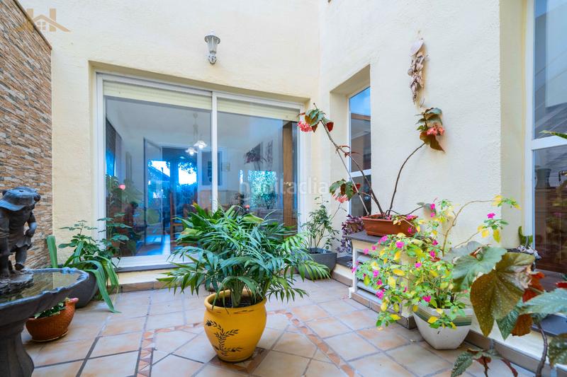 Foto 12d29e77-1335-4fcf-8710-2aea95371646. Chalet con camino riscaldamento parcheggio piscina in Collado Villalba