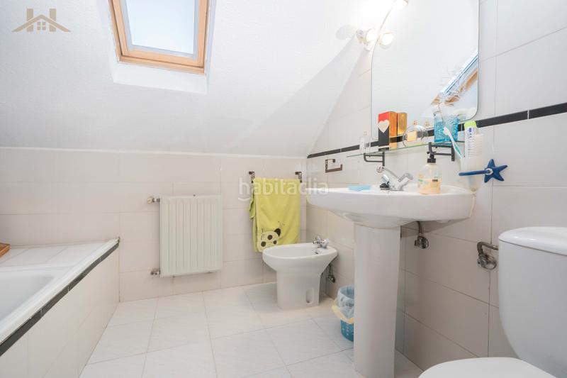 Foto c0234f33-4e70-417a-8988-3015ce4b9c26. Chalet con camino riscaldamento parcheggio piscina in Collado Villalba