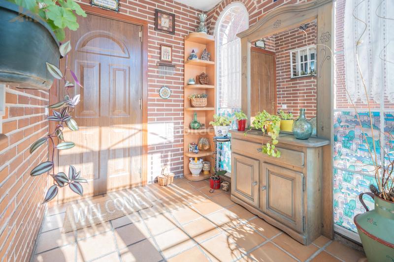 Foto e5430765-31b8-4735-81c3-dc3163062071. Chalet con camino riscaldamento parcheggio piscina in Collado Villalba