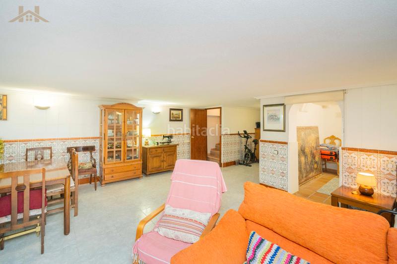 Foto f99eed75-41fd-4e18-8a28-8565391c1836. Chalet con camino riscaldamento parcheggio piscina in Collado Villalba