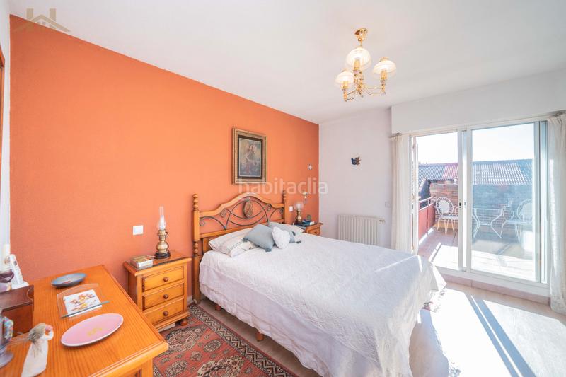 Foto 97f51915-916b-4c54-9a8c-78f9b3cc80cc. Xalet amb xemeneia calefacció aparcament piscina a Collado Villalba